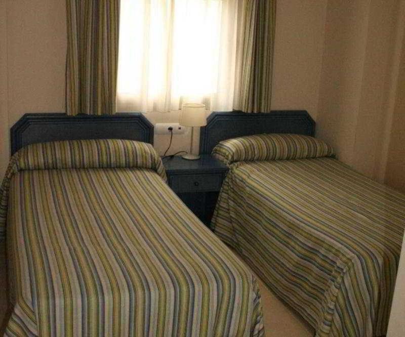 קלפה Apartamentos Larimar Unitursa חדר תמונה